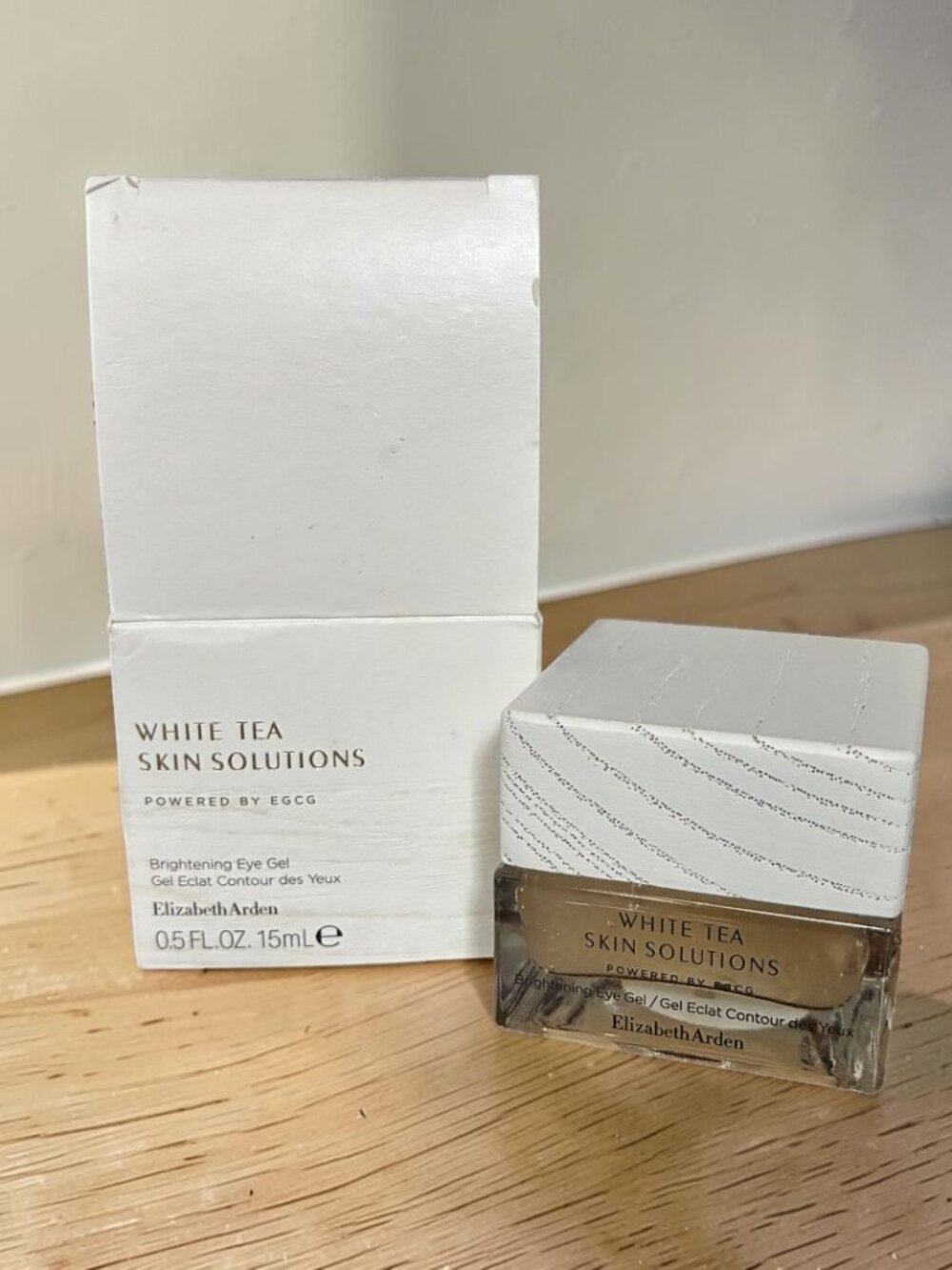 Elizabeth Arden White Tea Skin Solutions Brightening Eye Gel